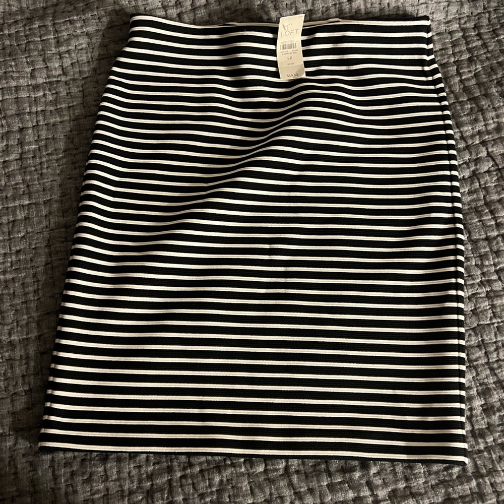 Loft Pencil Skirt NWT